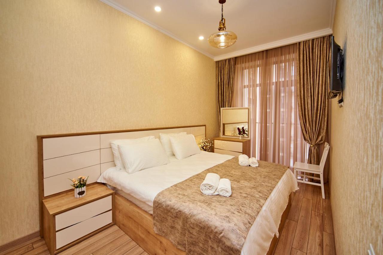 Apartment By The River Tbilisi Esterno foto